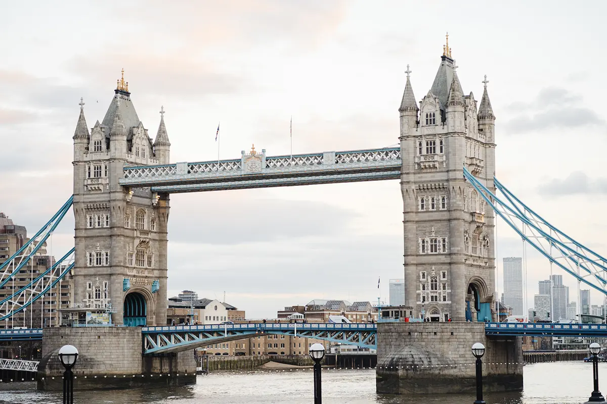 London Travel Guide